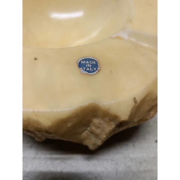 Vintage Genuine Italian Alabaster Heavy Ashtray Hand Carved 7x6 - Picture 5 of 5